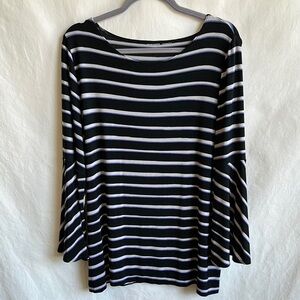 Chico’s Travelers slinky knit bell sleeve striped top, size 3 (XL)